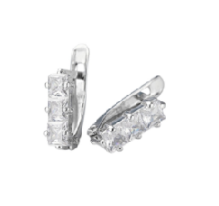 Серьги детские из серебра 925 пробы с фианитом