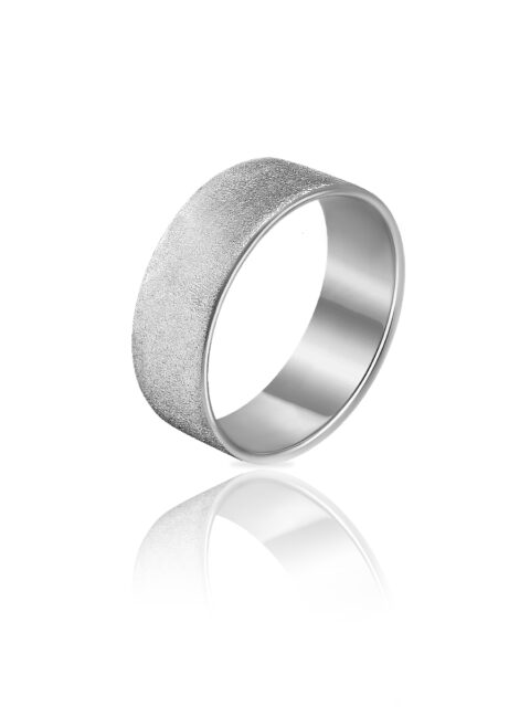 Кольцо из серебра 925 пробы