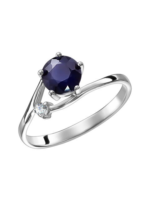 Кольцо из серебра 925 пробы с сапфиром