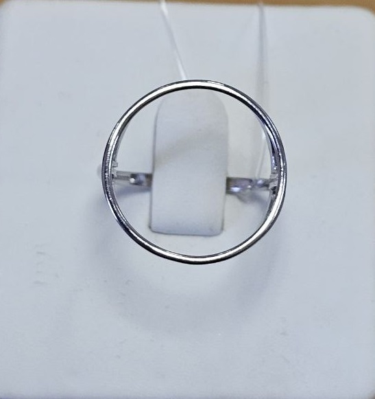 Кольцо из серебра 925 пробы