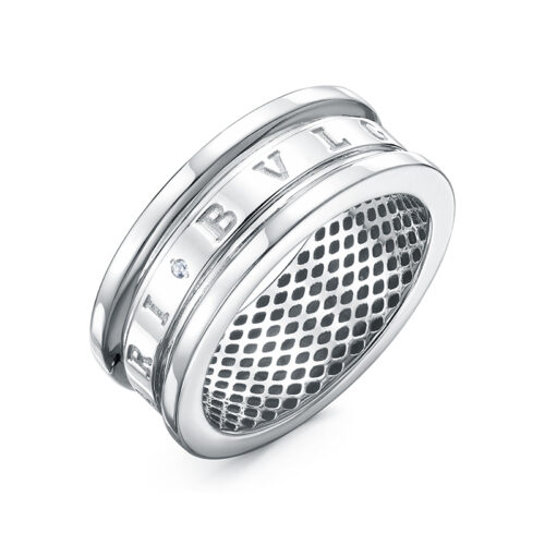 Кольцо из серебра 925 пробы с фианитом